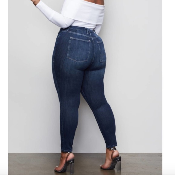 Good American Good Legs Crop Jeans In Blue260 15 - Picture 7 of 7